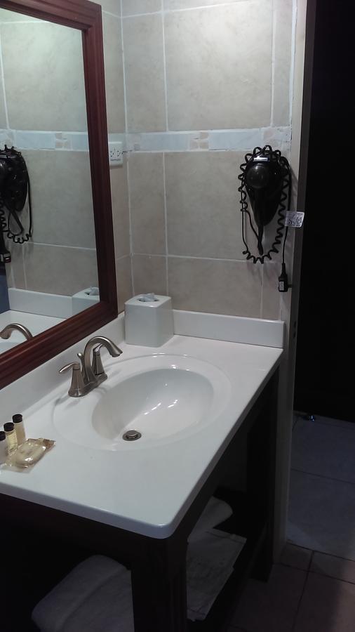 ג'ורג'טאון Brandsville Suites מראה חיצוני תמונה