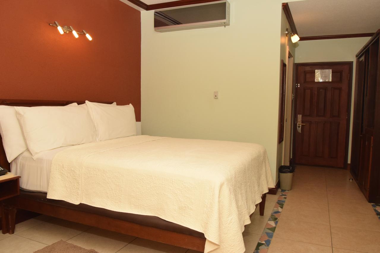 ג'ורג'טאון Brandsville Suites מראה חיצוני תמונה