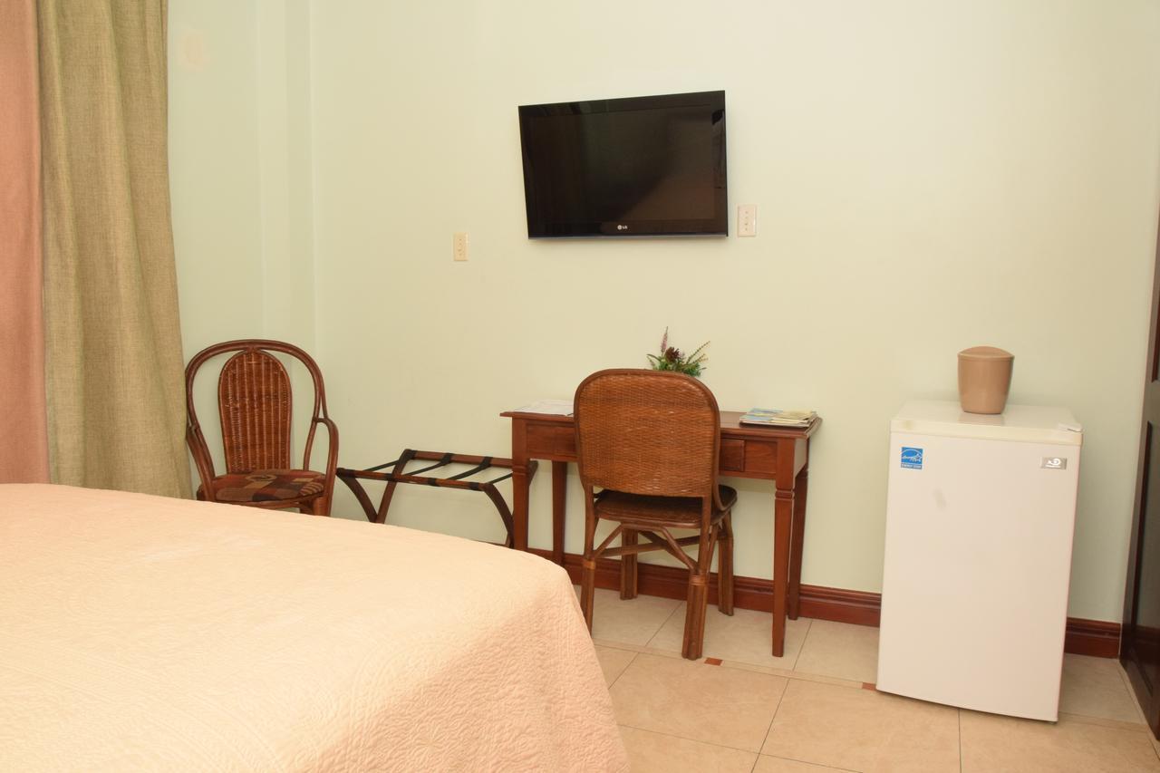 ג'ורג'טאון Brandsville Suites מראה חיצוני תמונה