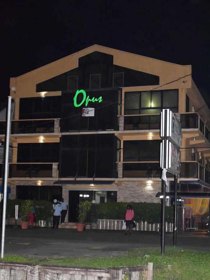 ג'ורג'טאון Brandsville Suites מראה חיצוני תמונה